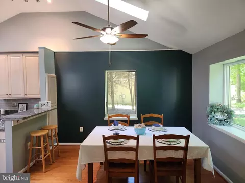 Dining - 1530 Murphy Ln, Silver Spring, MD 20905 photo 3 of 5