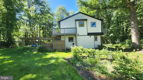 Exterior - 1530 Murphy Ln, Silver Spring, MD 20905 photo 8 of 24