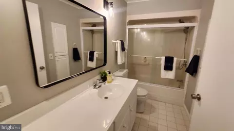 Entry Way - 1530 Murphy Ln, Silver Spring, MD 20905 photo 3 of 3