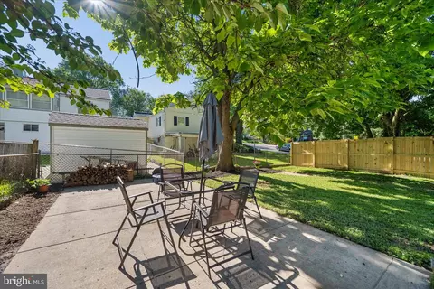 Exterior - 1515 Dennis Ave, Silver Spring, MD 20902 photo 9 of 22
