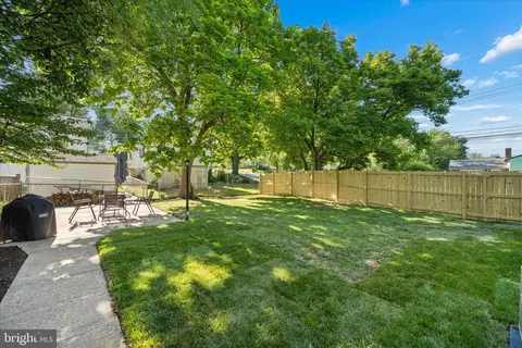 Exterior - 1515 Dennis Ave, Silver Spring, MD 20902 photo 3 of 22