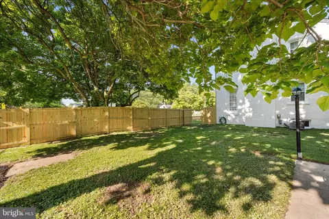 Exterior - 1515 Dennis Ave, Silver Spring, MD 20902 photo 6 of 22
