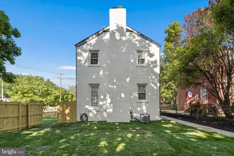 Exterior - 1515 Dennis Ave, Silver Spring, MD 20902 photo 2 of 22