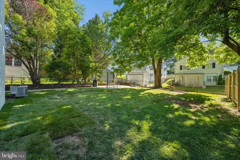 Exterior - 1515 Dennis Ave, Silver Spring, MD 20902 photo 4 of 22