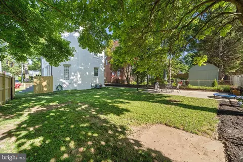 Exterior - 1515 Dennis Ave, Silver Spring, MD 20902 photo 5 of 22