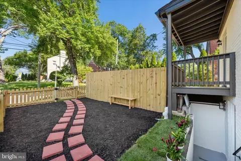 Exterior - 1515 Dennis Ave, Silver Spring, MD 20902 photo 15 of 22