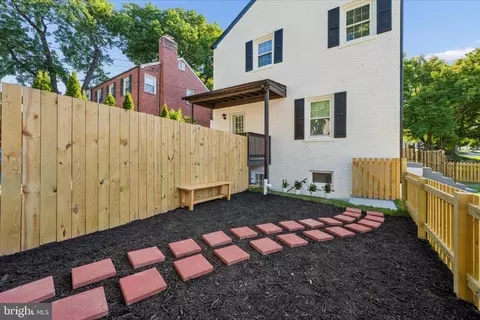 Exterior - 1515 Dennis Ave, Silver Spring, MD 20902 photo 16 of 22
