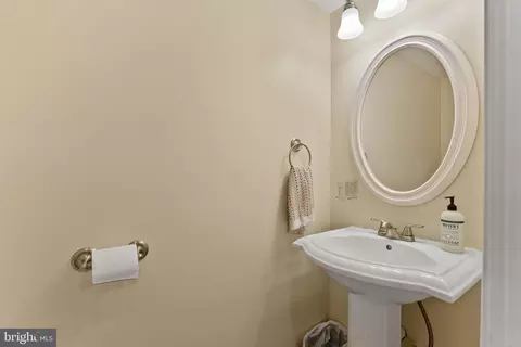 Other - 17 Hickory Hill Ct, Silver Spring, MD 20906 photo 1 of 8