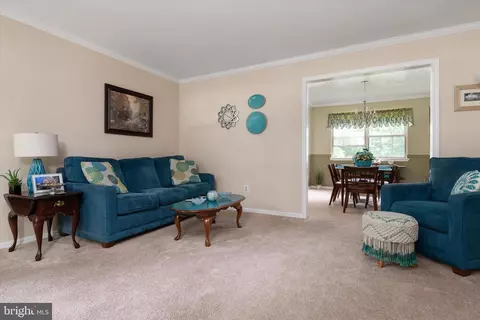 Living - 3300 Pisner Ter, Olney, MD 20832 photo 3 of 6
