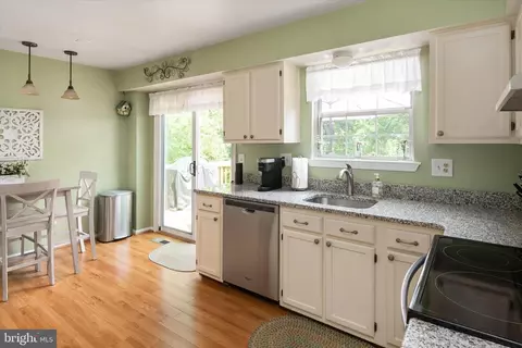 Kitchen - 3300 Pisner Ter, Olney, MD 20832 photo 1 of 3