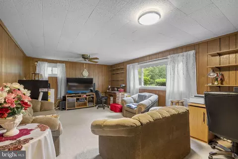 Other - 807 Snider Ln, Silver Spring, MD 20905 photo 6 of 10