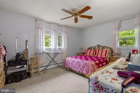 Bedroom - 807 Snider Ln, Silver Spring, MD 20905 photo 1 of 5