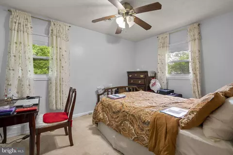 Bedroom - 807 Snider Ln, Silver Spring, MD 20905 photo 2 of 5