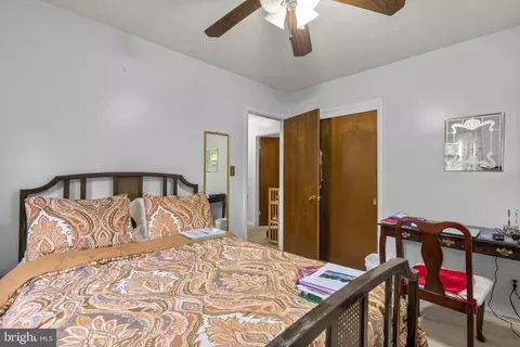 Bedroom - 807 Snider Ln, Silver Spring, MD 20905 photo 3 of 5