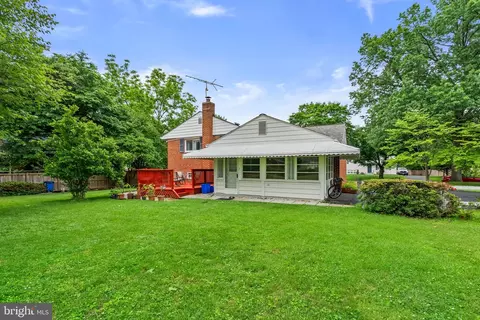 Exterior - 807 Snider Ln, Silver Spring, MD 20905 photo 6 of 7