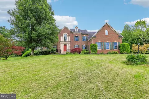9308 Harrisons Farm Way, Gaithersburg, MD 20882