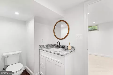 Bath - 10208 Edgewood Ave, Silver Spring, MD 20901 photo 4 of 4