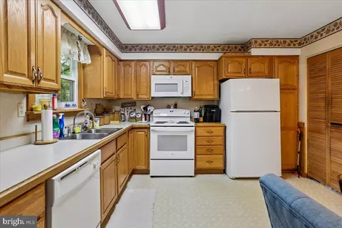 Kitchen - 12622 Eastbourne Dr, Silver Spring, MD 20904 photo 2 of 3