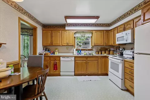 Kitchen - 12622 Eastbourne Dr, Silver Spring, MD 20904 photo 3 of 3