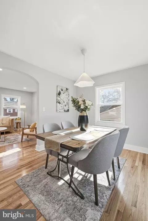 Dining - 8712 Geren Rd, Silver Spring, MD 20901 photo 4 of 4