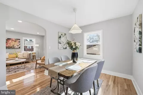 Dining - 8712 Geren Rd, Silver Spring, MD 20901 photo 3 of 4