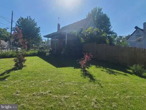 3818 Delano St, Silver Spring, MD 20902 photo 2
