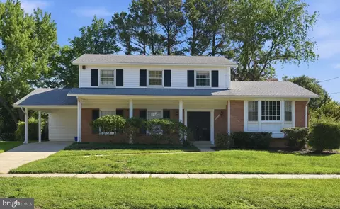 8409 Victory Ln, Potomac, MD 20854