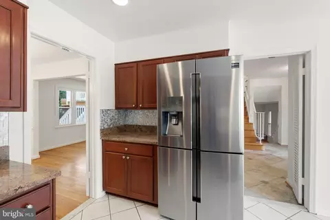 1617 Billman Ln, Silver Spring, MD 20902 photo 13