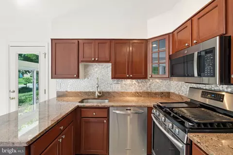 1617 Billman Ln, Silver Spring, MD 20902 photo 11