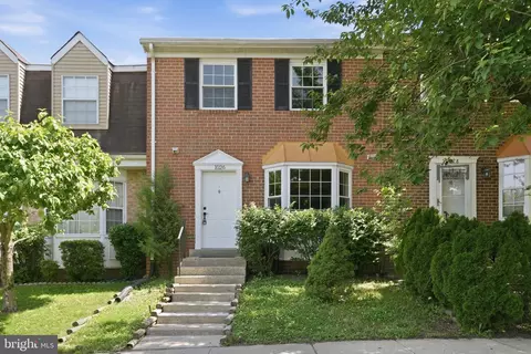 1026 Travis Ln, Gaithersburg, MD 20879