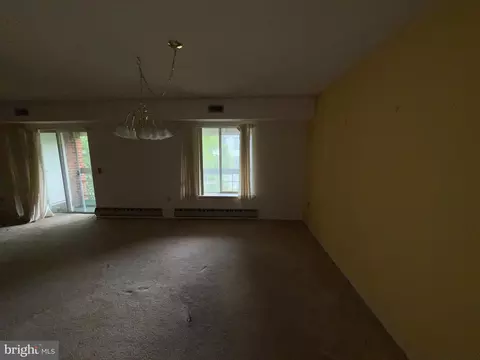 15100 Glade Dr #11-3B, Silver Spring, MD 20906 photo 3