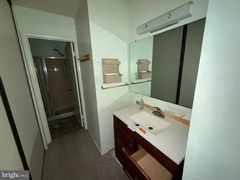 15100 Glade Dr #11-3B, Silver Spring, MD 20906 photo 7