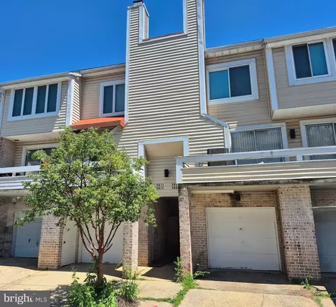 9813 Sailfish Ter, Montgomery Village, MD 20886