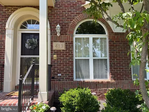 413 Longhorn Cres, Rockville, MD 20850