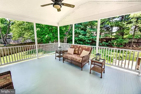 Exterior - 17212 Whites Rd, Poolesville, MD 20837 photo 11 of 24