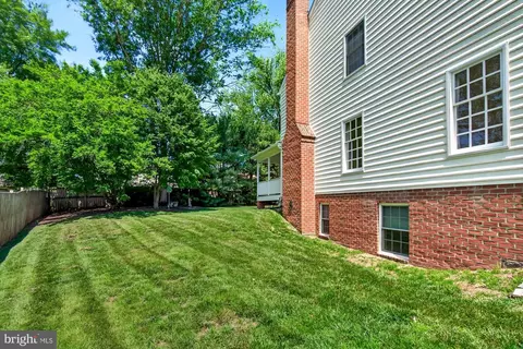 Exterior - 17212 Whites Rd, Poolesville, MD 20837 photo 20 of 24