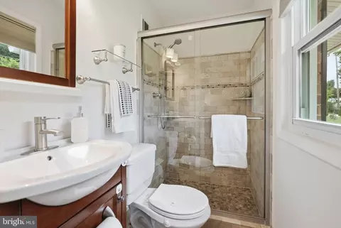 Bath - 2604 Woodedge Rd, Silver Spring, MD 20906 photo 1 of 4
