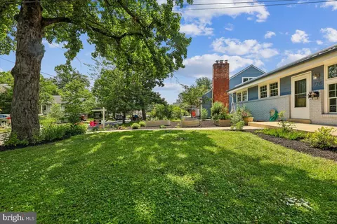 Exterior - 726 Boundary Ave, Silver Spring, MD 20910 photo 14 of 16