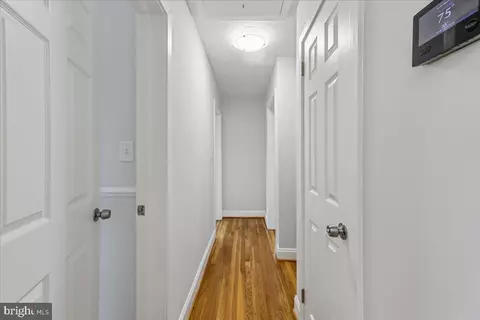 Entry Way - 726 Boundary Ave, Silver Spring, MD 20910 photo 2 of 6