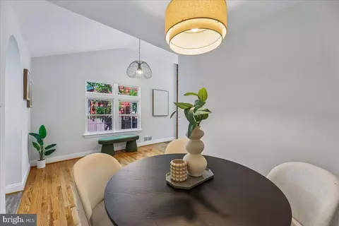 Dining - 726 Boundary Ave, Silver Spring, MD 20910 photo 2 of 2