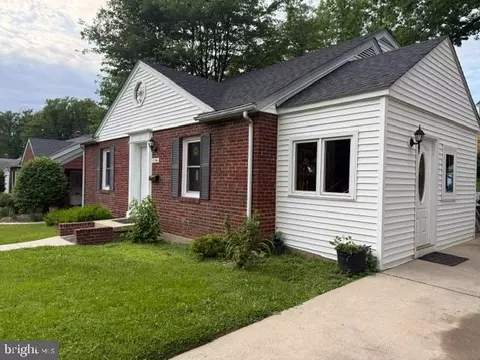 2709 Fenimore Rd, Silver Spring, MD 20902