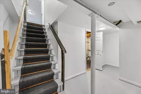 Entry Way - 2709 Fenimore Rd, Silver Spring, MD 20902 photo 3 of 6