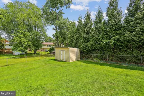 Exterior - 2 Foxhall Ct, Silver Spring, MD 20906 photo 6 of 15