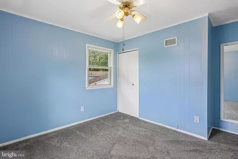 Bedroom - 2 Foxhall Ct, Silver Spring, MD 20906 photo 6 of 12