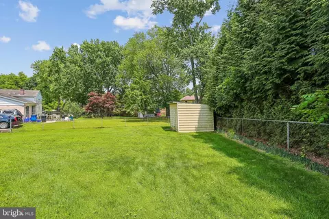 Exterior - 2 Foxhall Ct, Silver Spring, MD 20906 photo 7 of 15