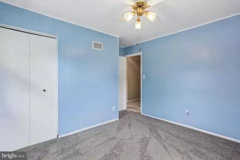 Bedroom - 2 Foxhall Ct, Silver Spring, MD 20906 photo 7 of 12