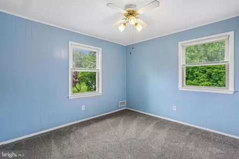 Bedroom - 2 Foxhall Ct, Silver Spring, MD 20906 photo 5 of 12