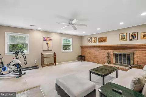 Living - 2 Foxhall Ct, Silver Spring, MD 20906 photo 5 of 5