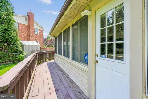 Exterior - 2 Foxhall Ct, Silver Spring, MD 20906 photo 13 of 15