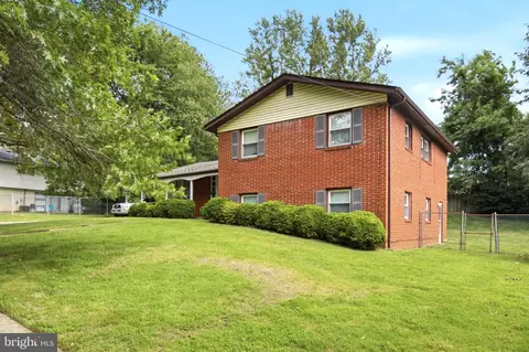 Exterior - 1011 Devere Dr, Silver Spring, MD 20903 photo 3 of 10